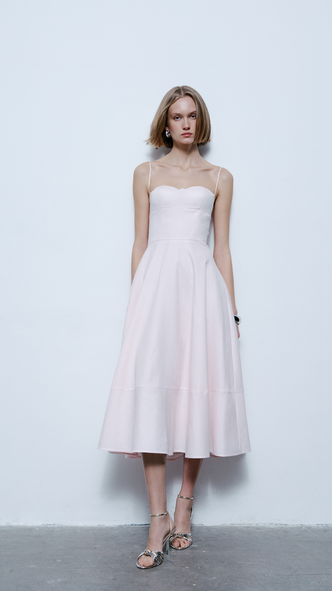 Pembe Swanne Elbise