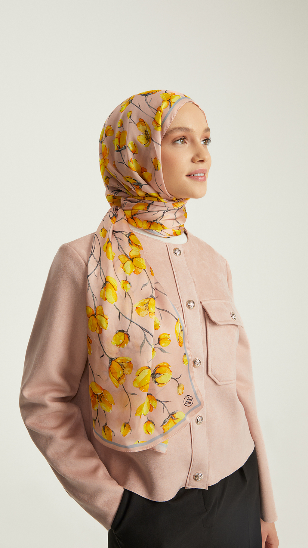 Desenli Şifo İpek Şal